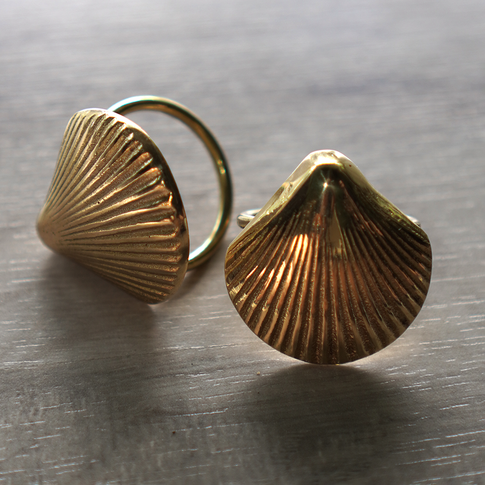 Gold Shell Napkin Ring (Set of 4)