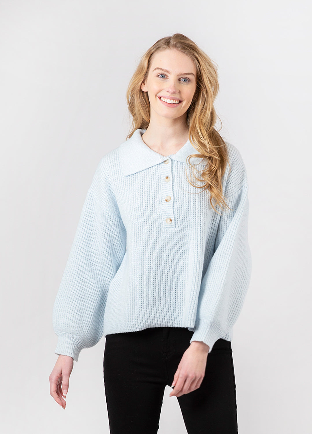 Lyla + Luxe knitwear Devine Ribbed Sweater in Baby Blue colour at Inner Beach Co, Toronto, Ontario, Canada